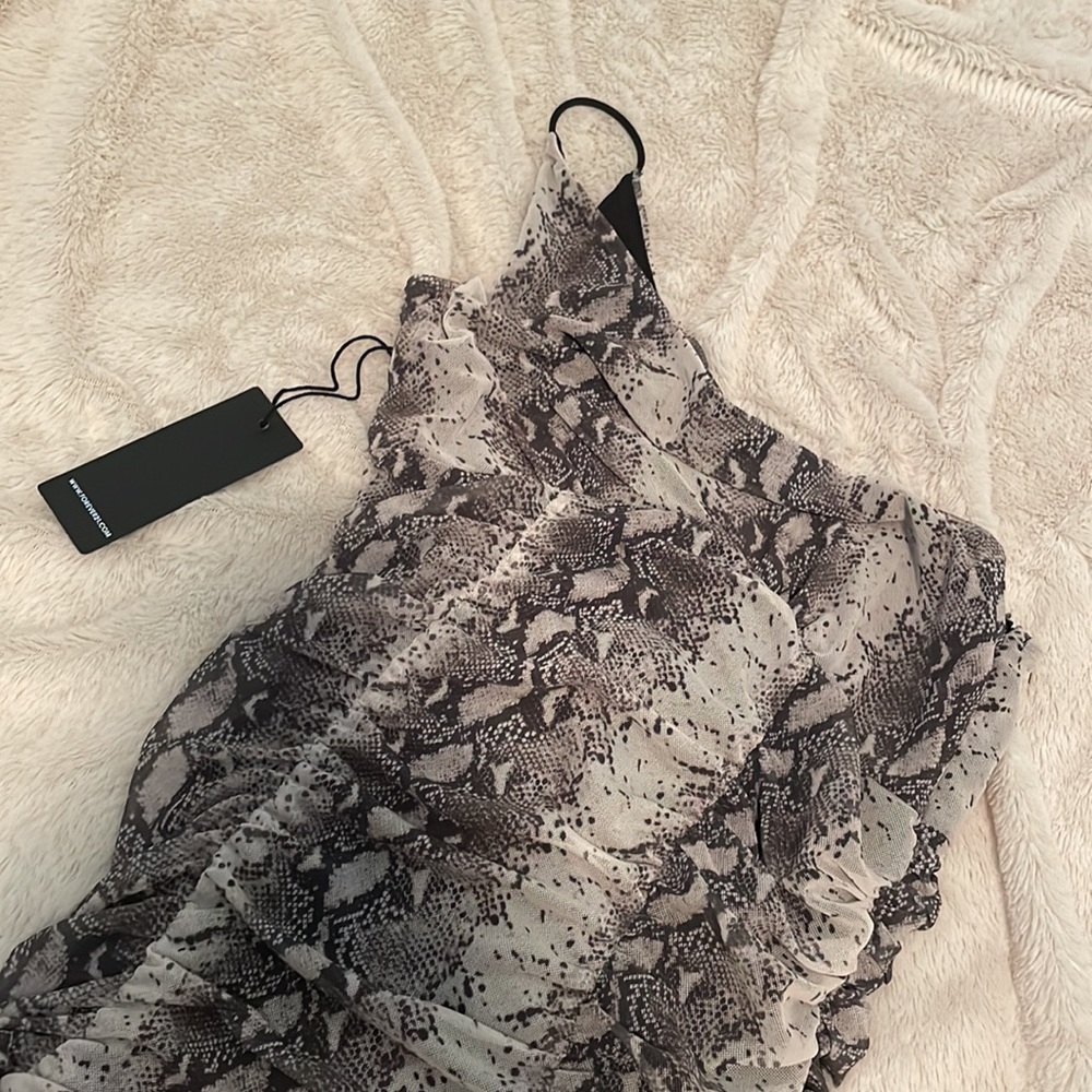 Forever 21 One Shoulder Snakeprint Mini Dress - Picture 3 of 7